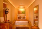 11. Риад  восстанавливался  и создавался, как роскошный отель в Марракеше. 