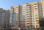 2. Купить трехкомнатную квартиру в Ярославле.
